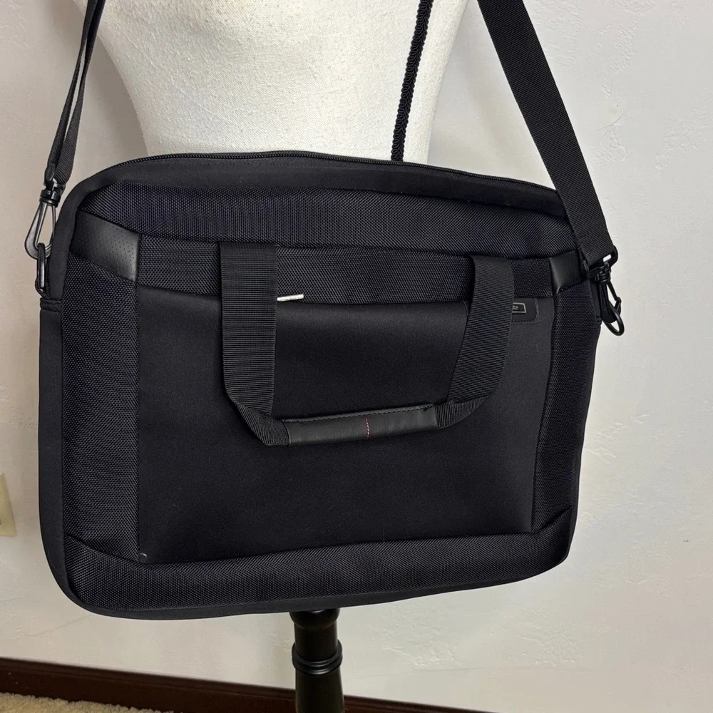 Samsonite Black Laptop Bag TOT8368B